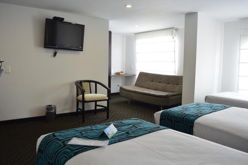 Hotel Castellana 95 Богота Номер фото
